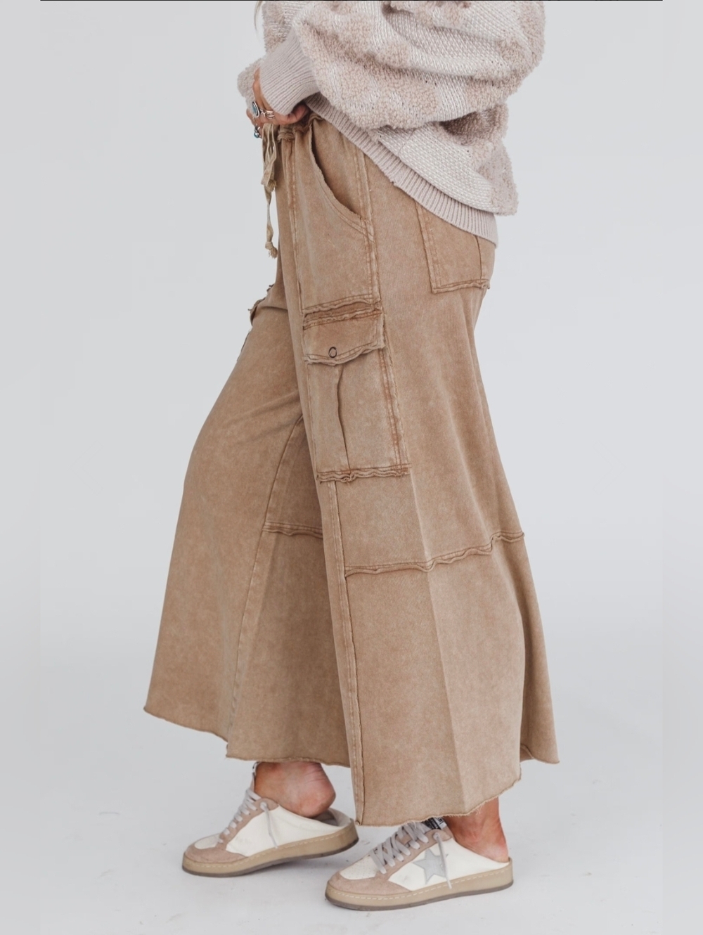 NEW!!! Easwl Wide Leg Cargo Pants in Taupe - Women's Casual Pull-On, NWT, Sz 1X